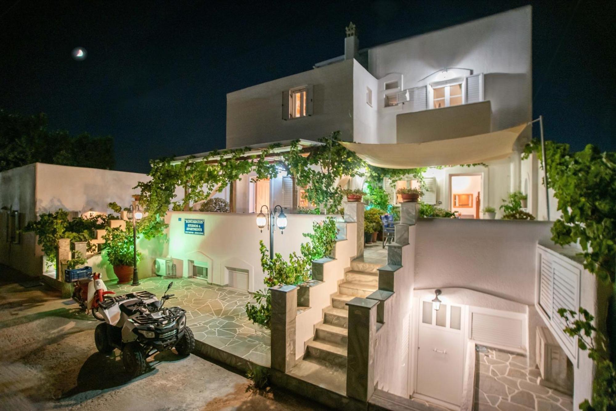 Kontaratos Studios & Apartments ปาริเกีย ภายนอก รูปภาพ